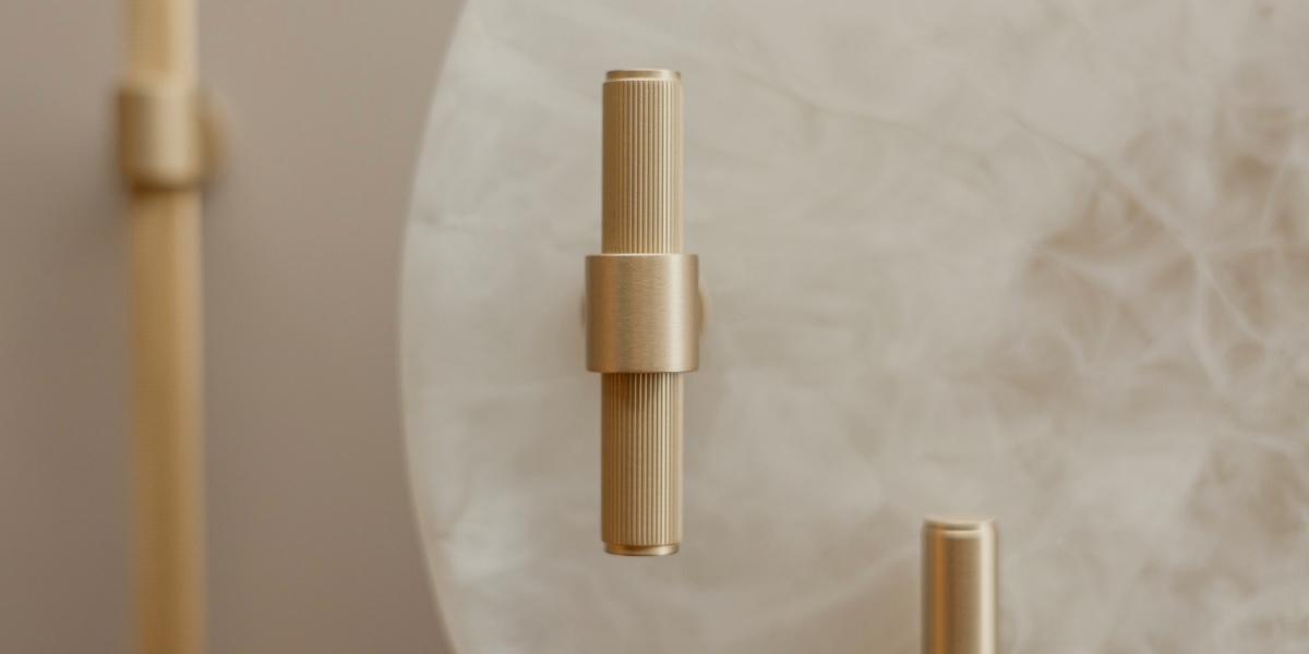 Belgravia Lined Handles